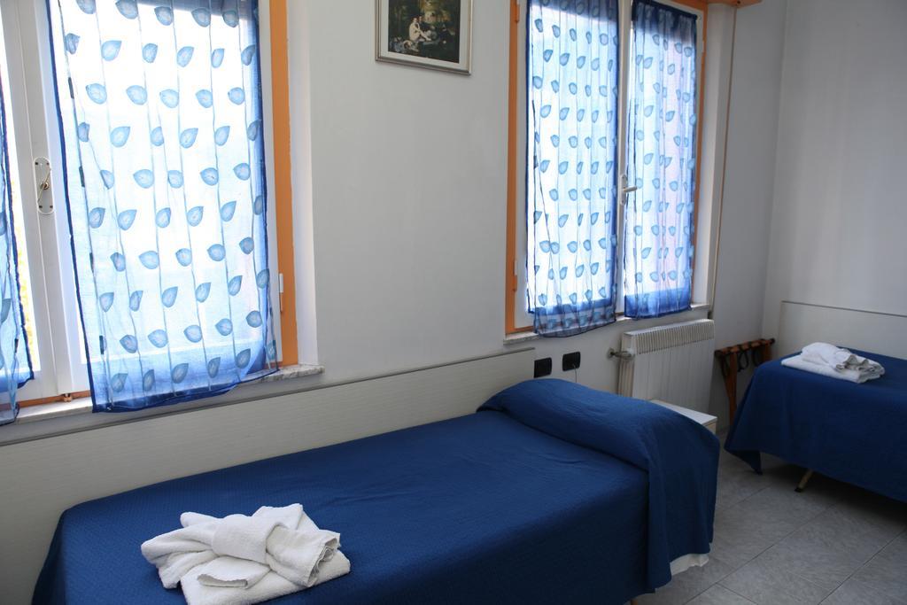 Hotel Saxon Rimini Szoba fotó