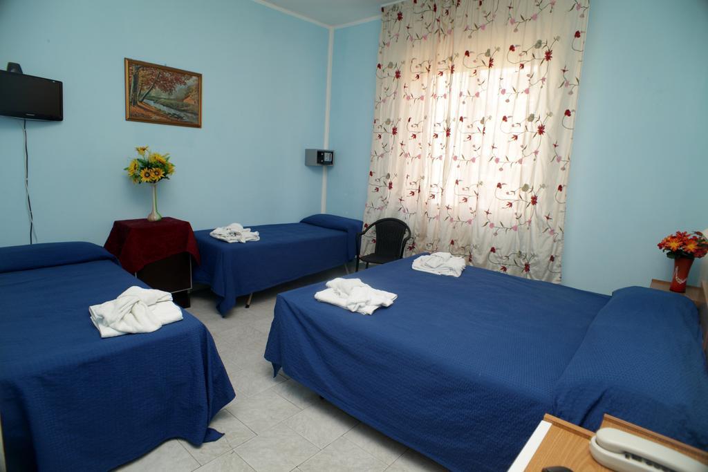 Hotel Saxon Rimini Szoba fotó