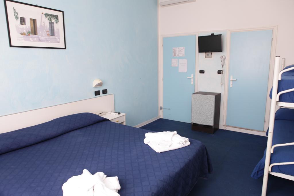 Hotel Saxon Rimini Szoba fotó