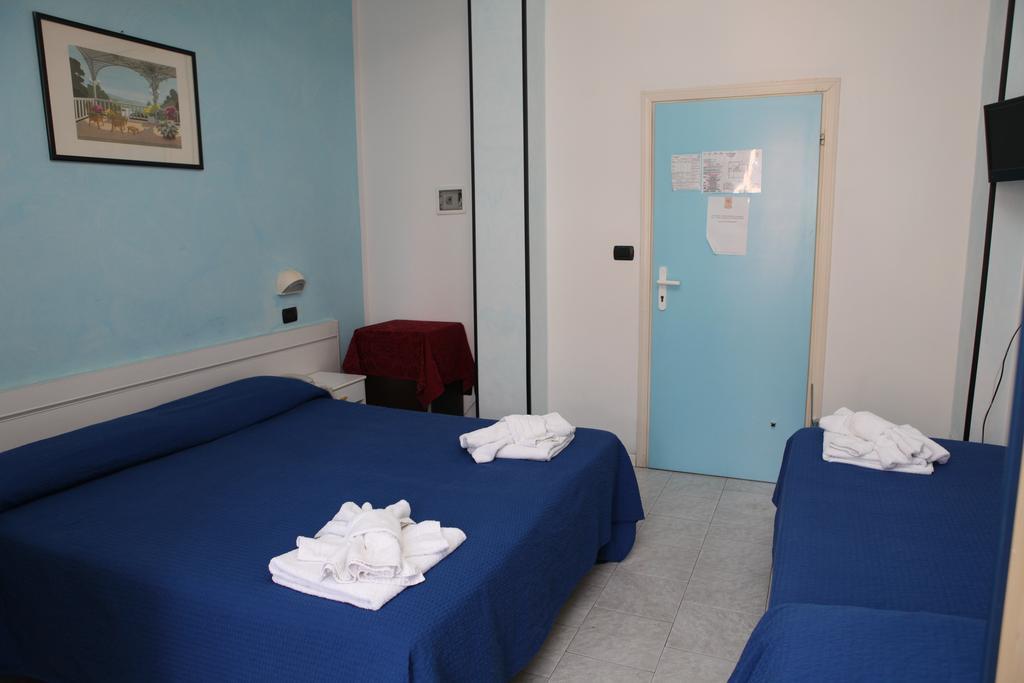 Hotel Saxon Rimini Szoba fotó