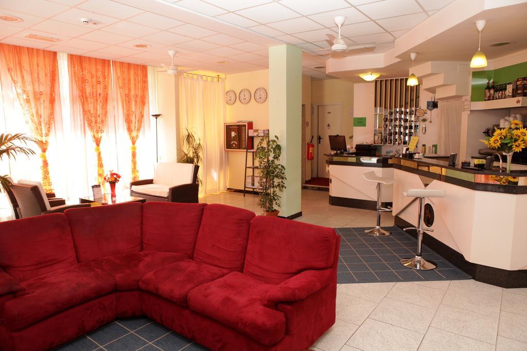 Hotel Saxon Rimini Kültér fotó